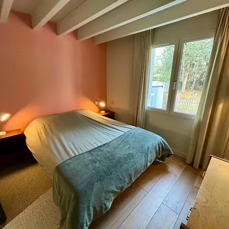 펜션 Maison Cosy A 800m De La Avec Acces Direct, Billard, Jardin, Wifi Et Parking - Fr-1-778-38 *